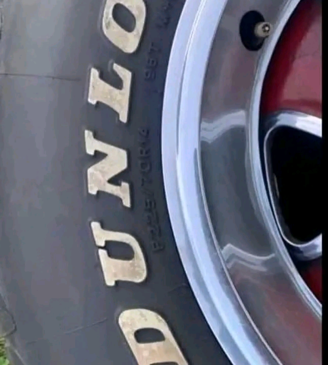 Rally Rims and tires image