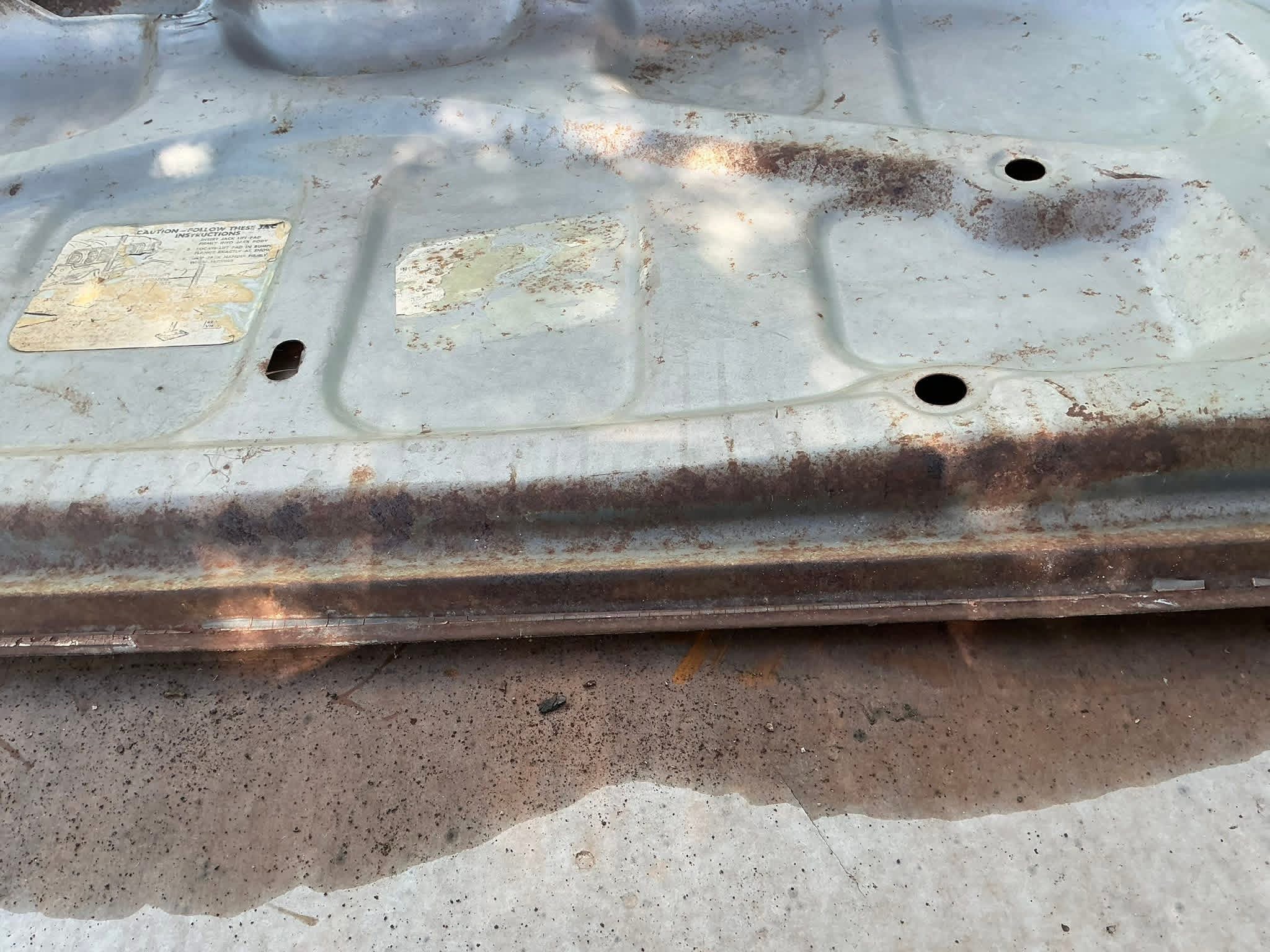 Trunk lid thumbnail 5