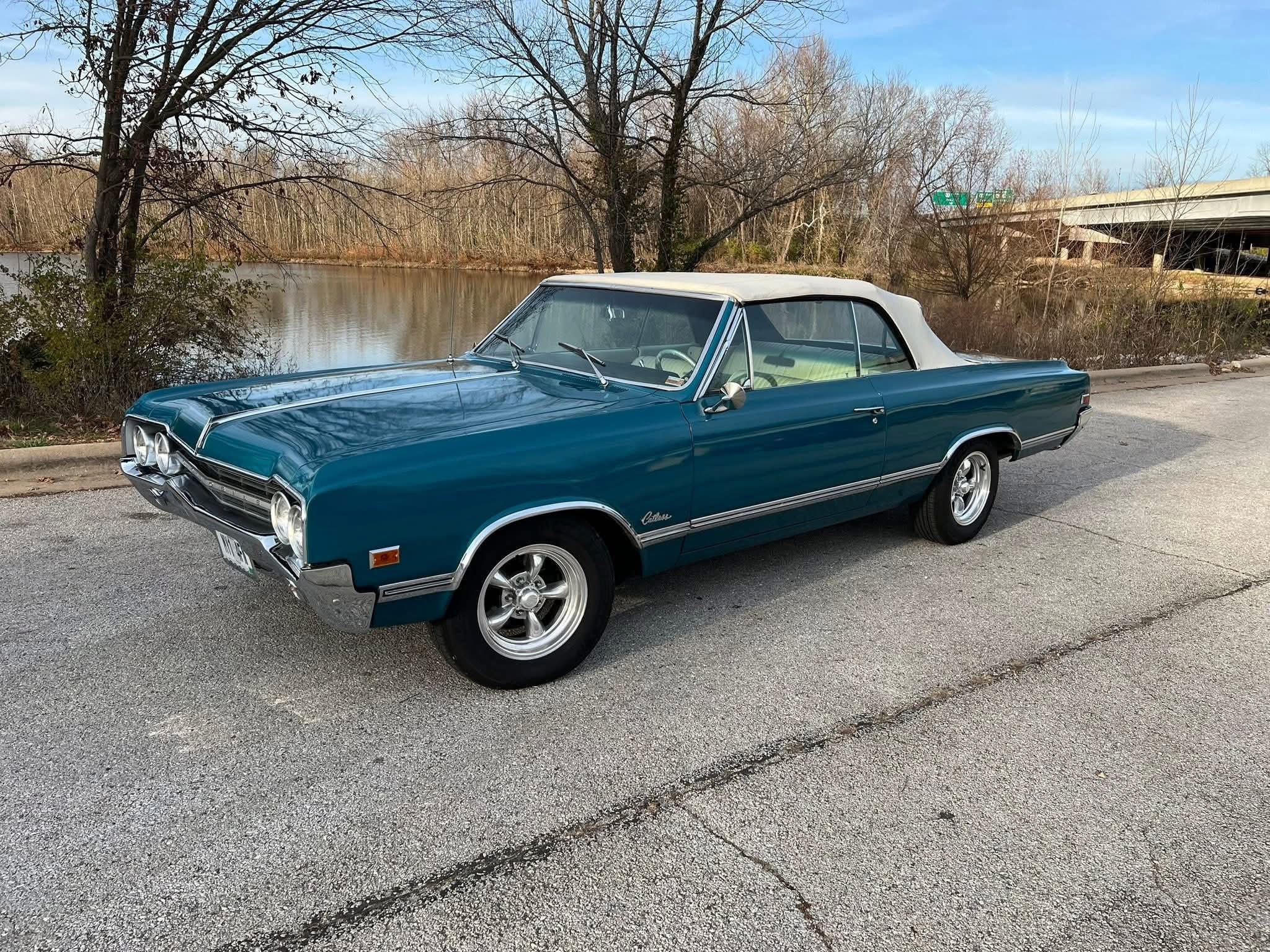 Cutlass 65 convertible image