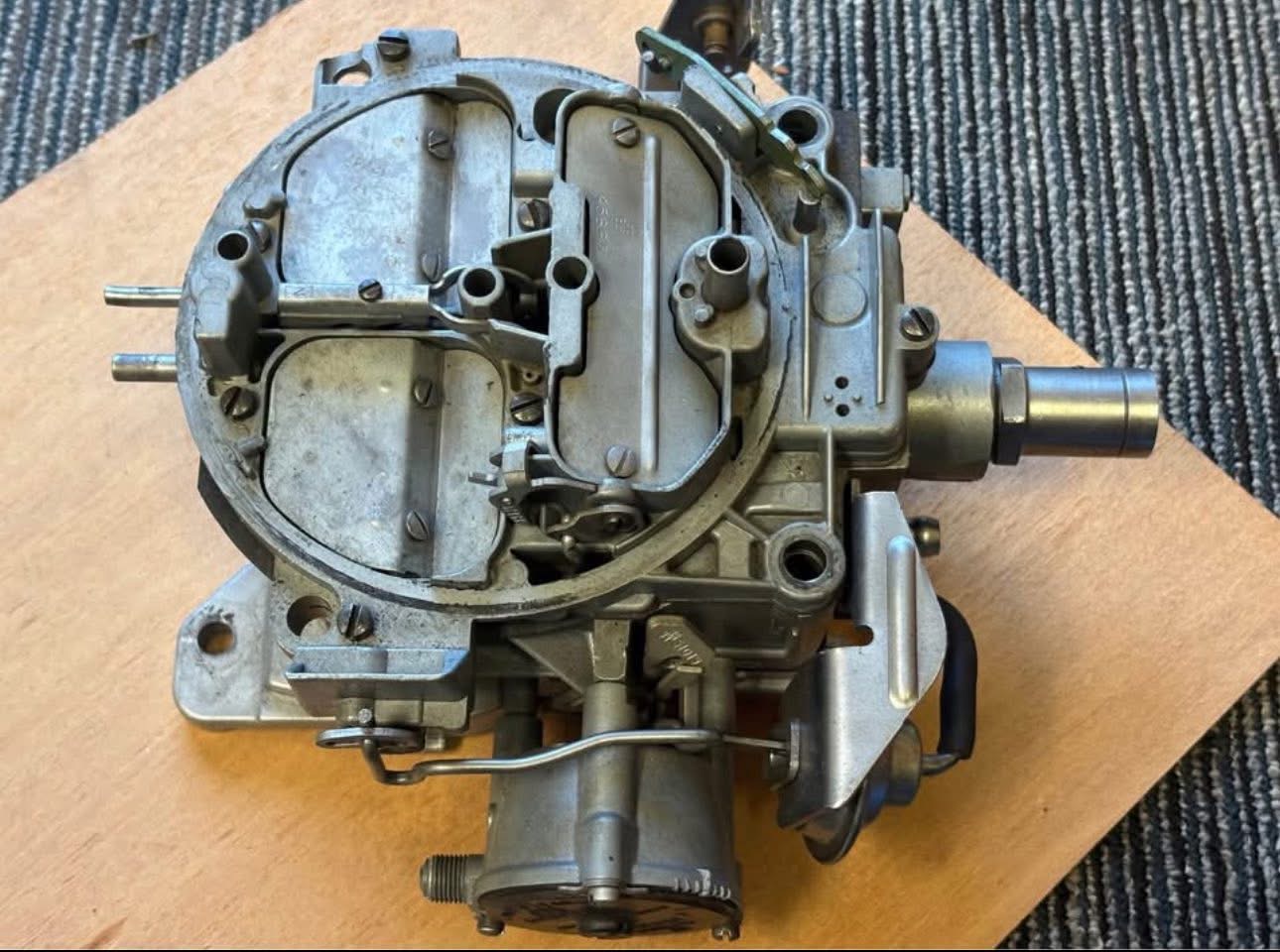 Carburetor thumbnail 2