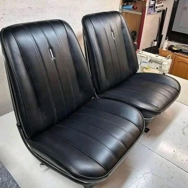 Seats and dash boards thumbnail 3